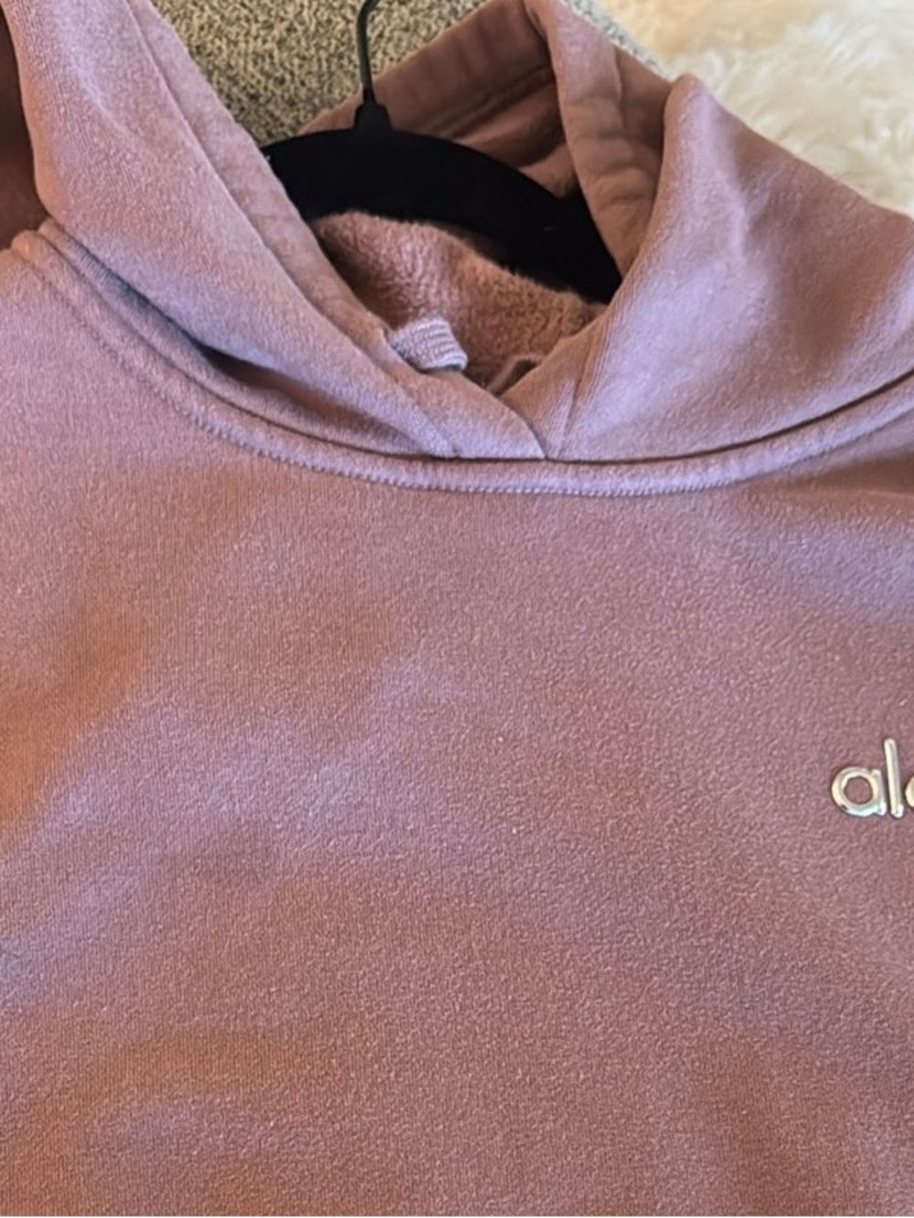ALO Accolade Sweatshirt Hoodie Smoky Quartz - Picture 6 of 8